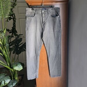36x32 GAP Men's Slim Jeans in Faded Gray